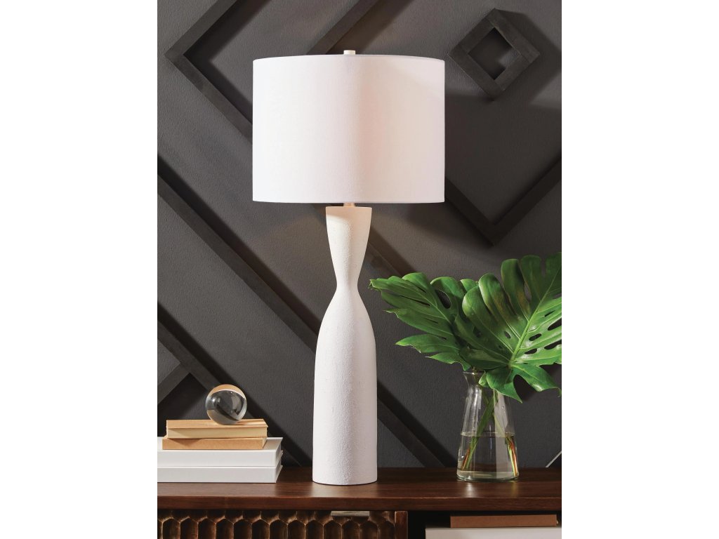 Davinford Table Lamp - image 1