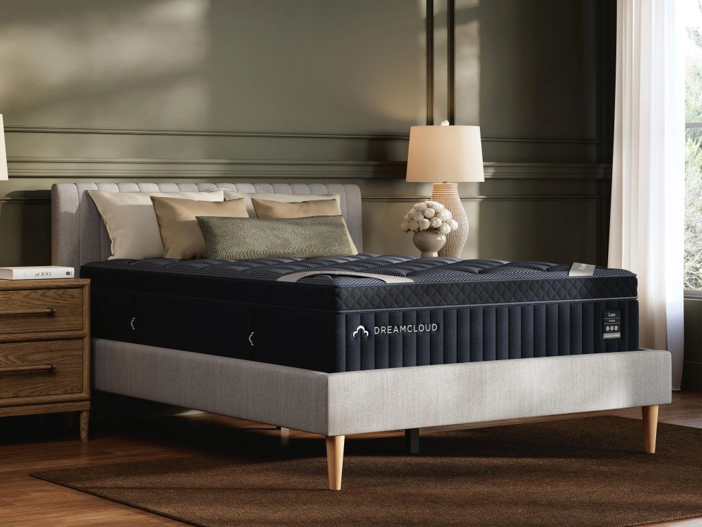 DreamCloud Luxe Hybrid King Mattress - image 1