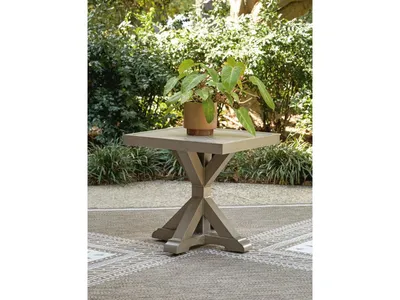 Laguna Heights Outdoor End Table