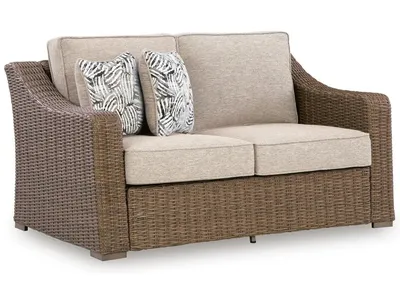 Laguna Heights Outdoor Loveseat with Cushion
