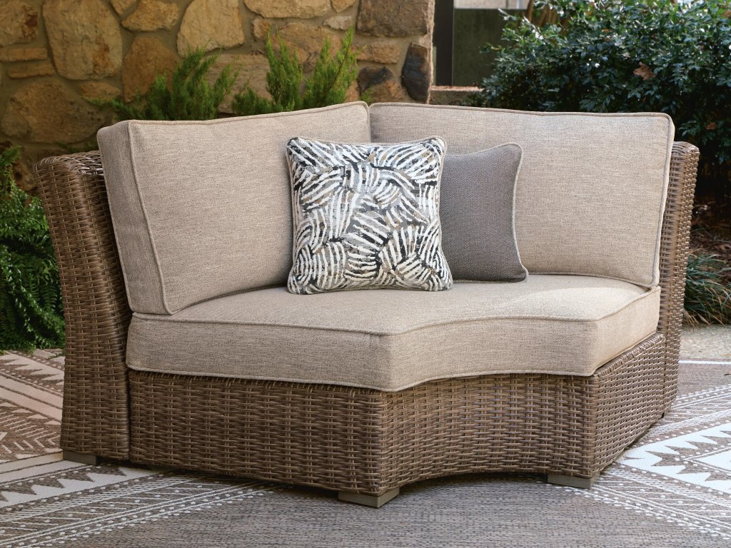 Laguna Heights Outdoor Curved Corner Chair with Cushion - image 1