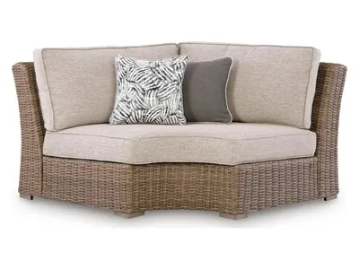 Laguna Heights Outdoor Curved Corner Chair with Cushion
