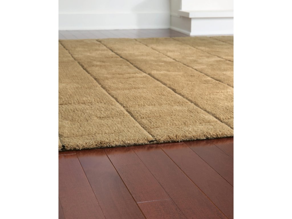 Luzmont Large Rug - image 2