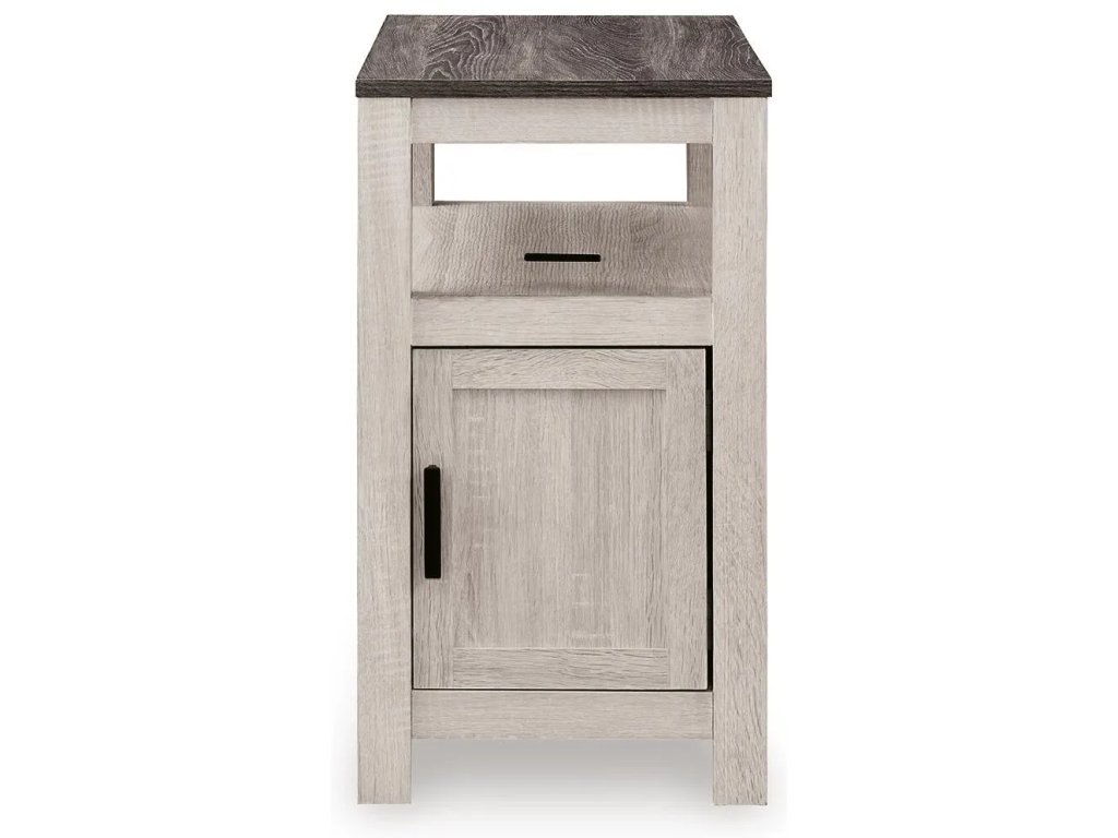 Fendenmore Chairside End Table - image 3