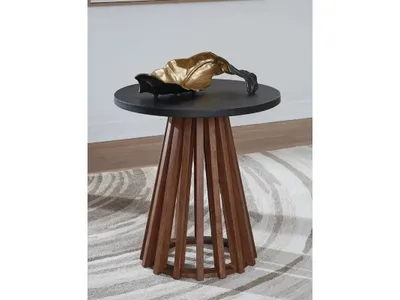 Kallari End Table - Alternative View