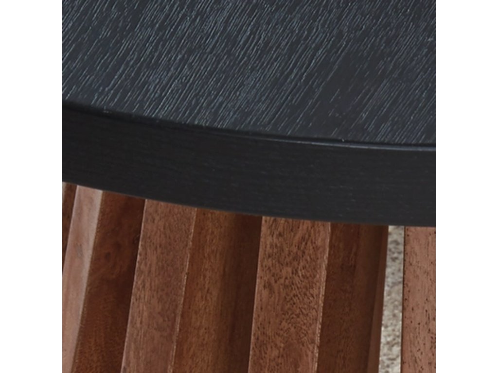 Kallari Coffee Table and 2 Ends - image 7