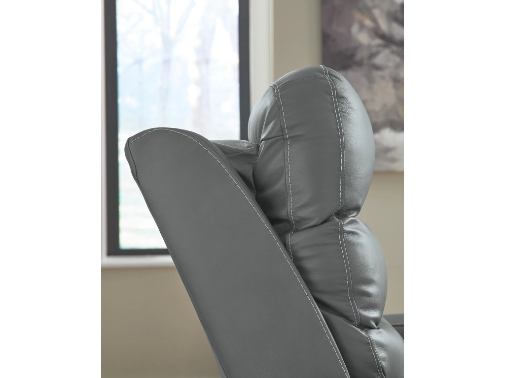 Pennacle Pier Power Recliner - image 8
