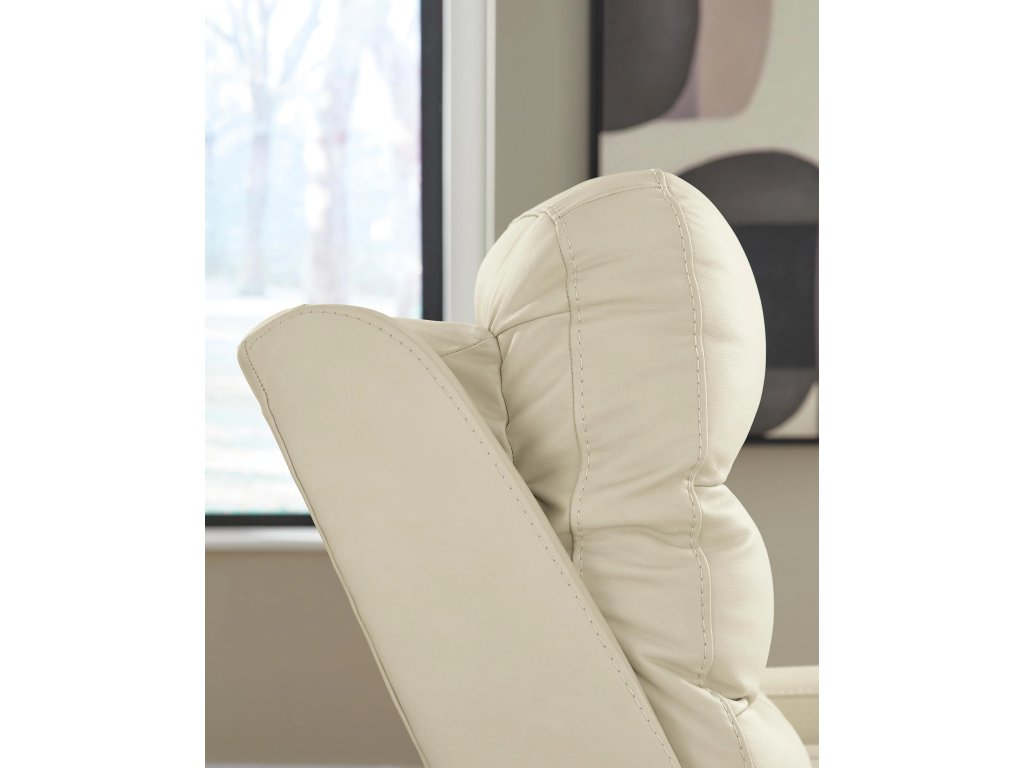 Pennacle Pier Power Recliner - image 8