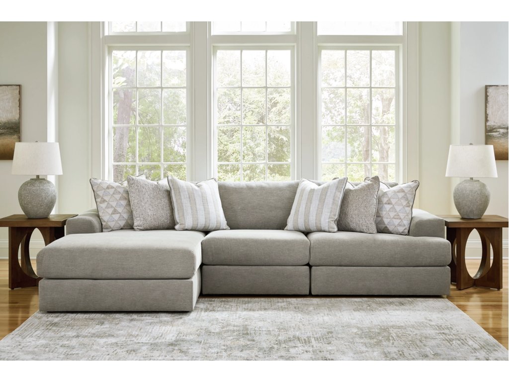 Avaliyah 3-Piece Sectional with Chaise - image 1