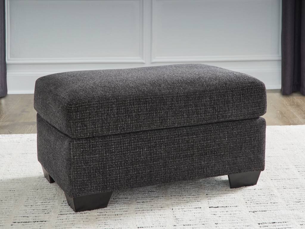 Loreo Ottoman - image 1