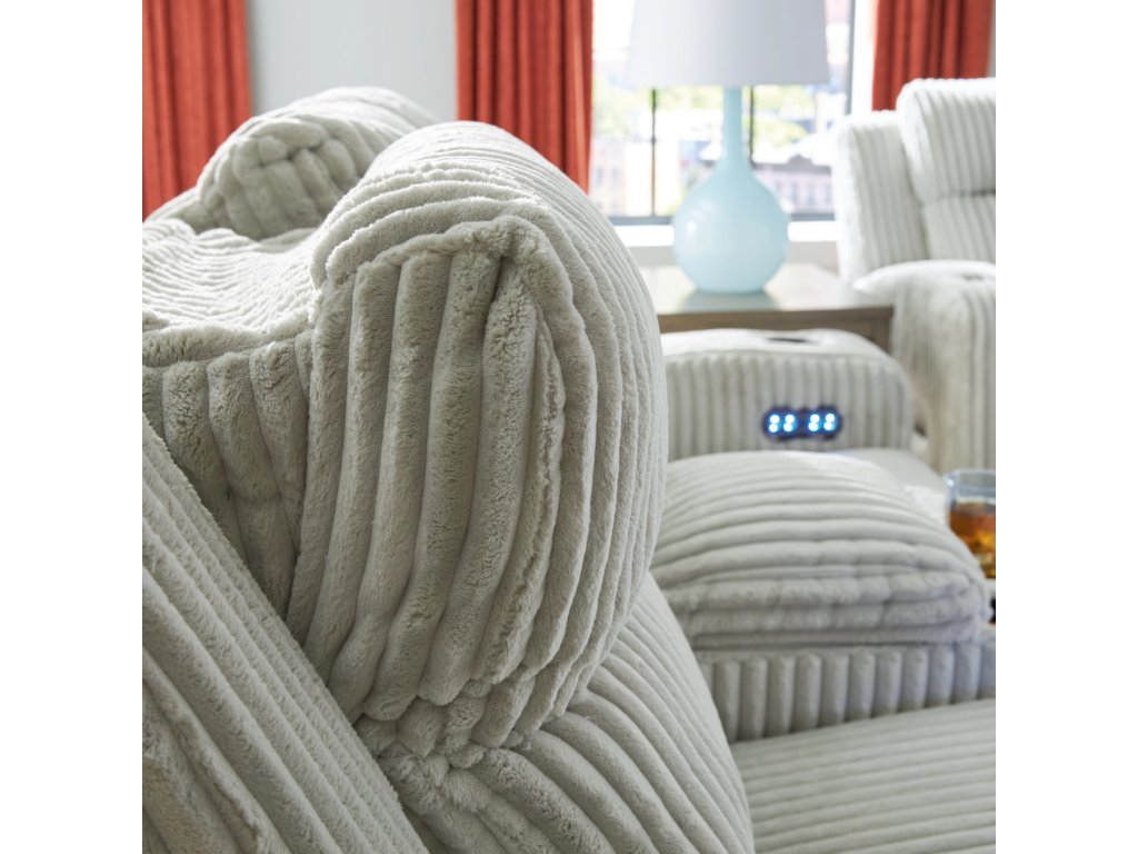 Forest Lake Power Reclining Sofa - image 9