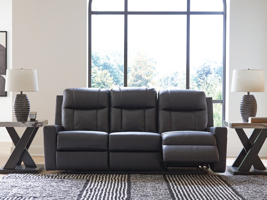 Mackmenville Reclining Sofa - image 5