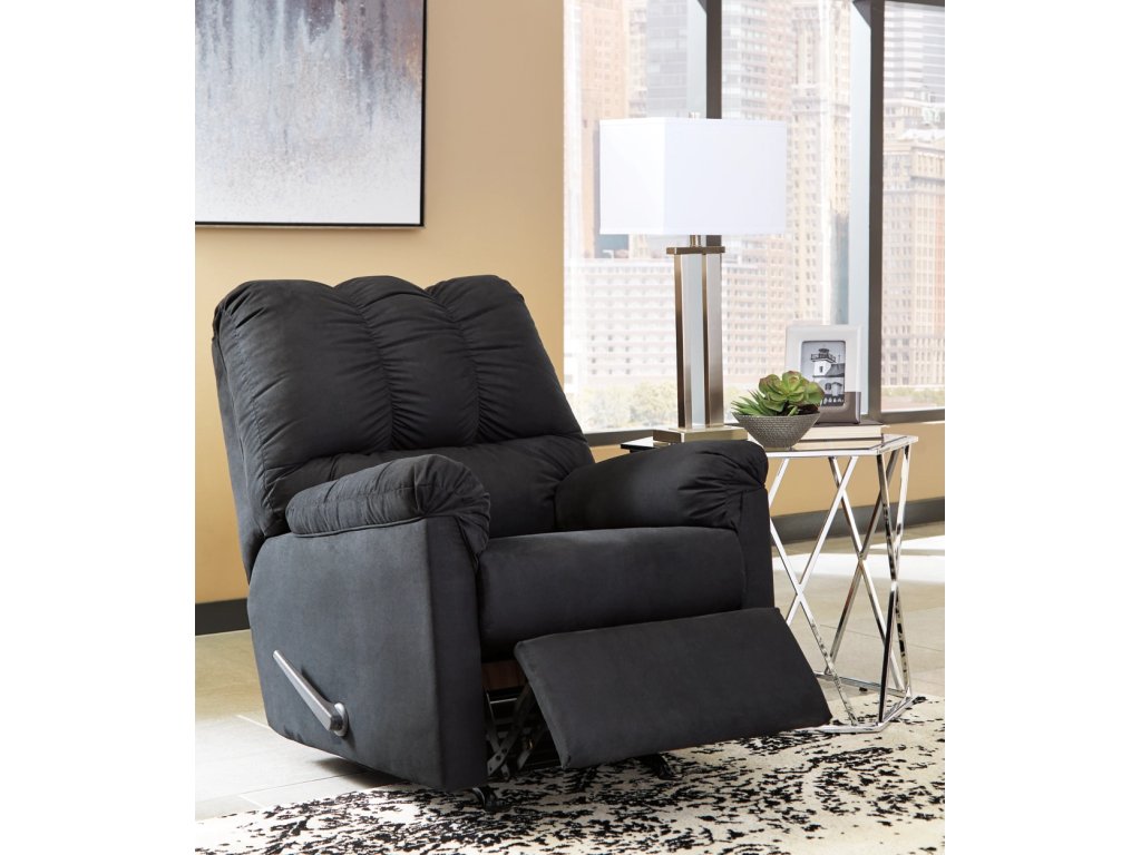 Darcy Loveseat and 2 Recliners - image 7