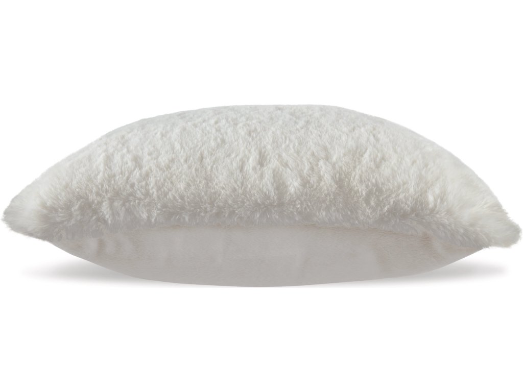 Gariland Pillow - image 2