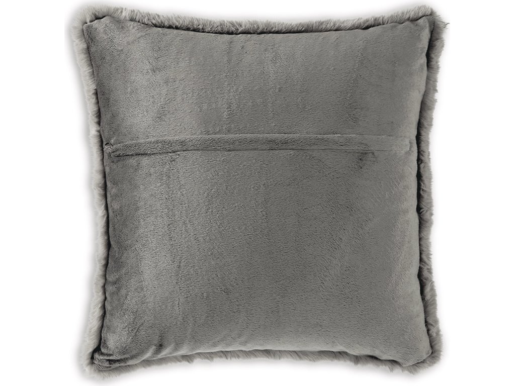 Gariland Pillow - image 3