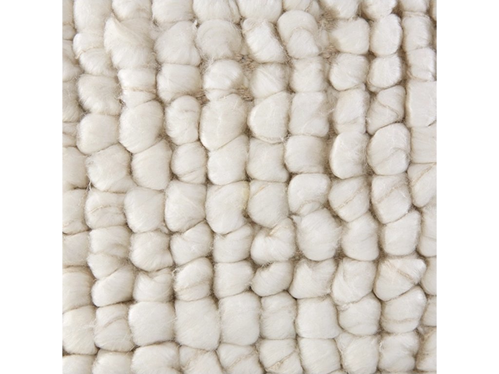 Aavie Pillow - image 4