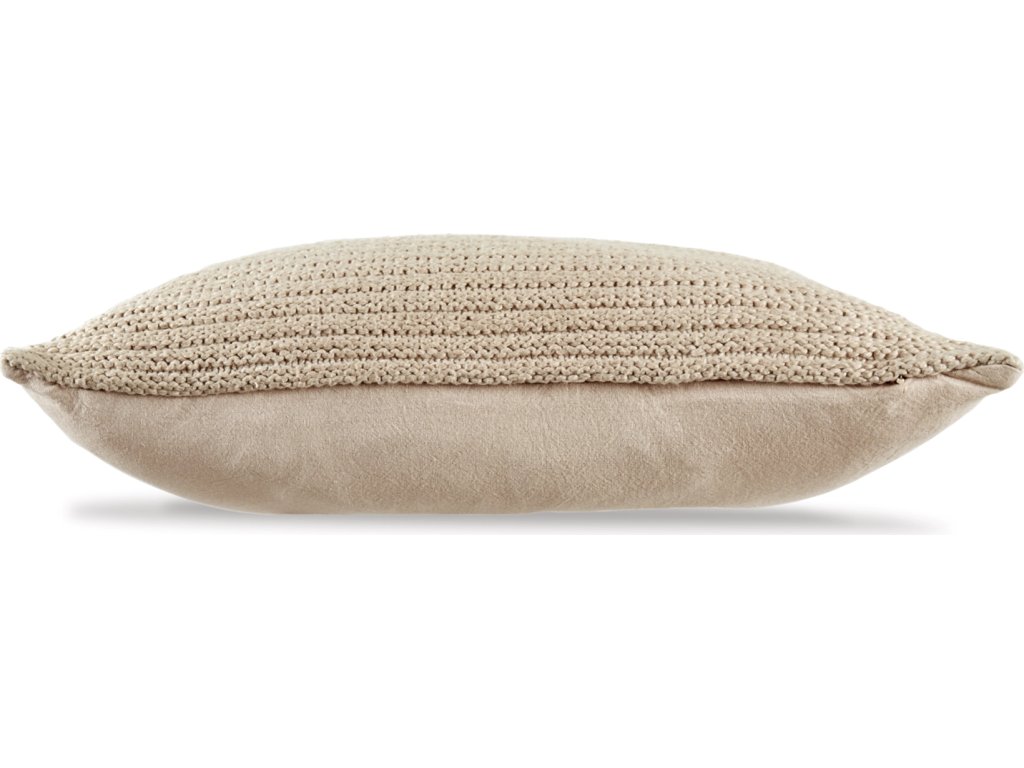 Abreyah Pillow - image 2