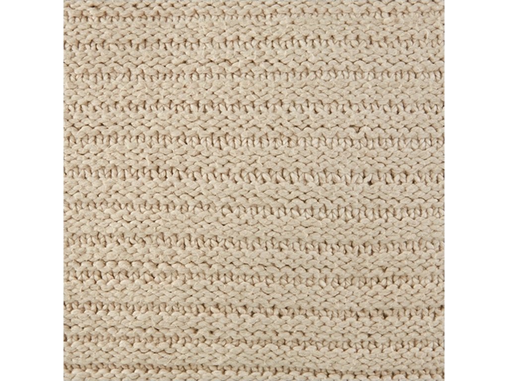 Abreyah Pillow - image 4