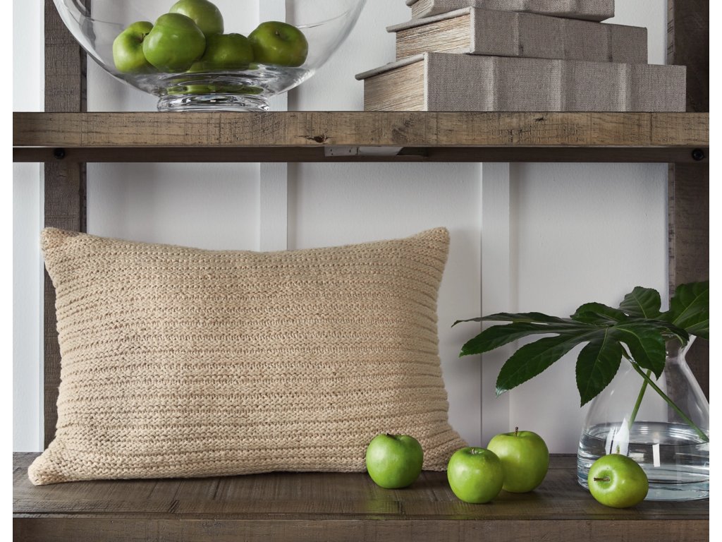 Abreyah Pillow - image 1