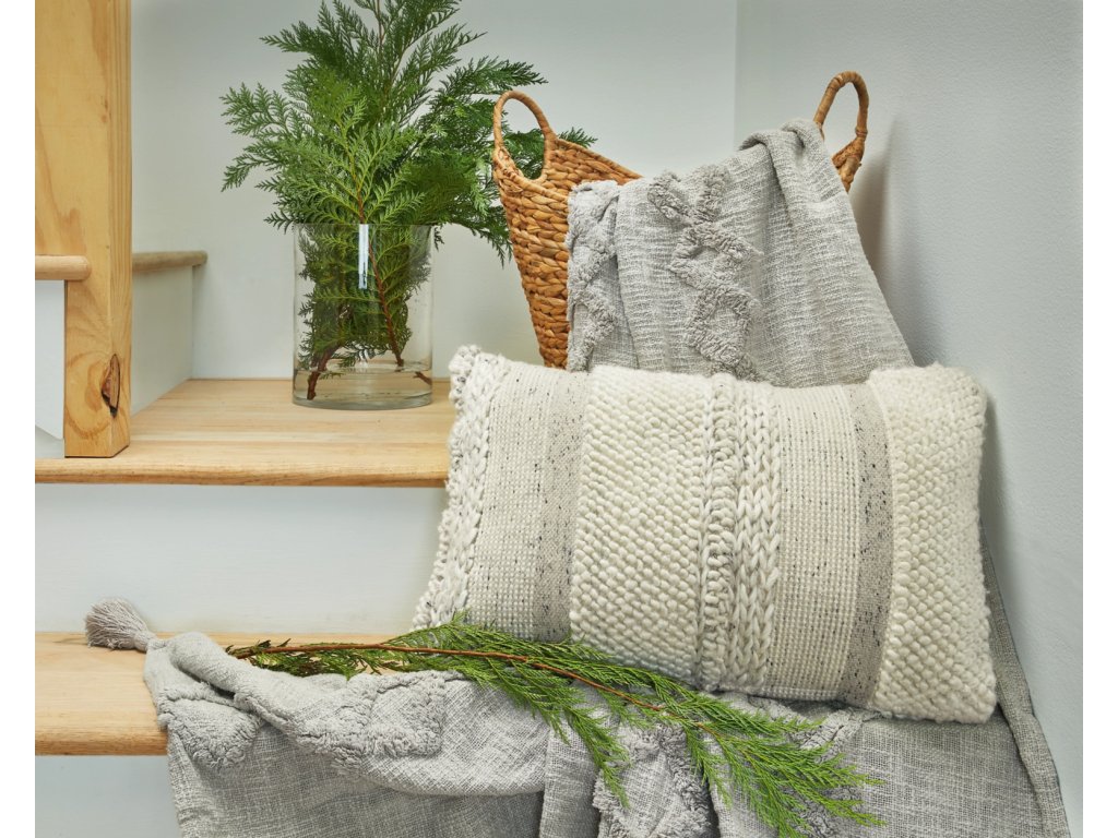 Standon Pillow (Set of 4) - image 1