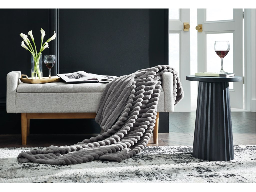 Alsonwell Throw (Set of 3) - image 1