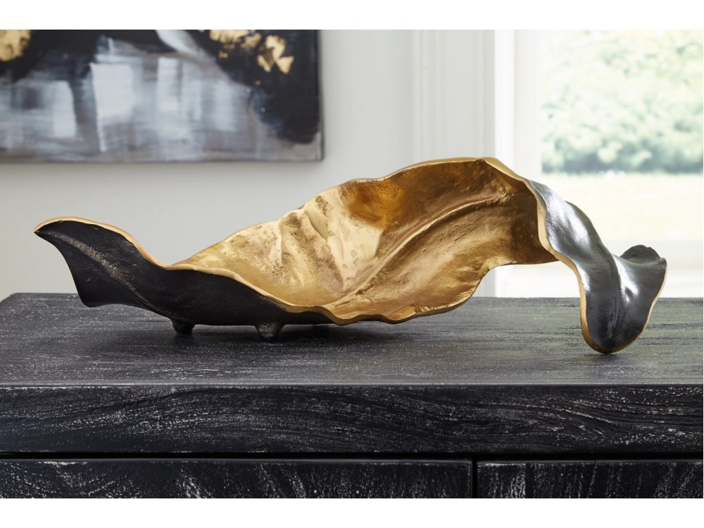 Melinda Sculpture - image 1