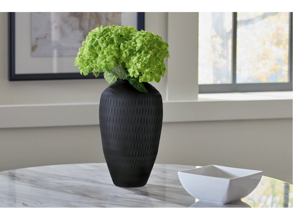 Etney Vase - image 1