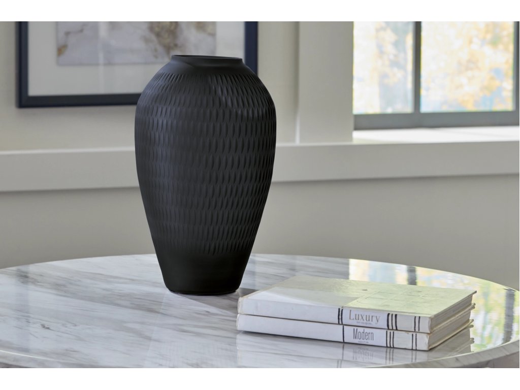 Etney Vase - image 1