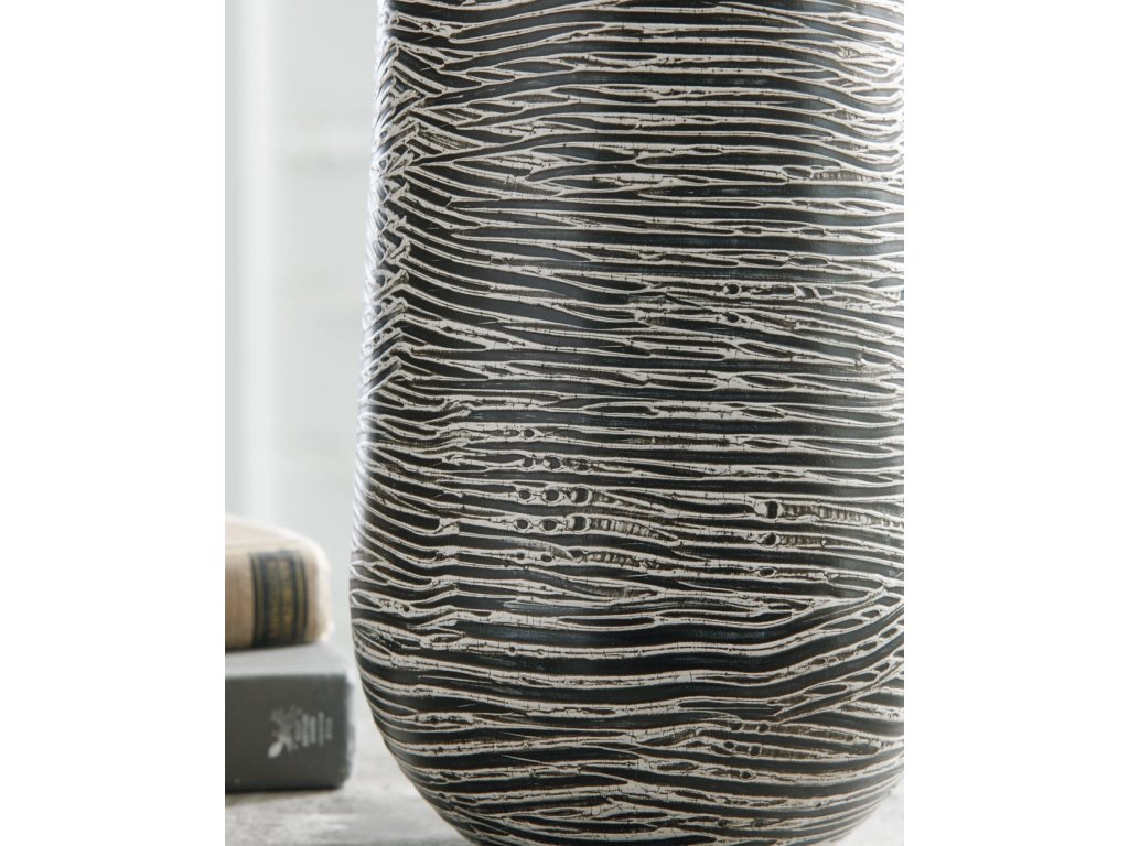 Fynn Vase - image 2