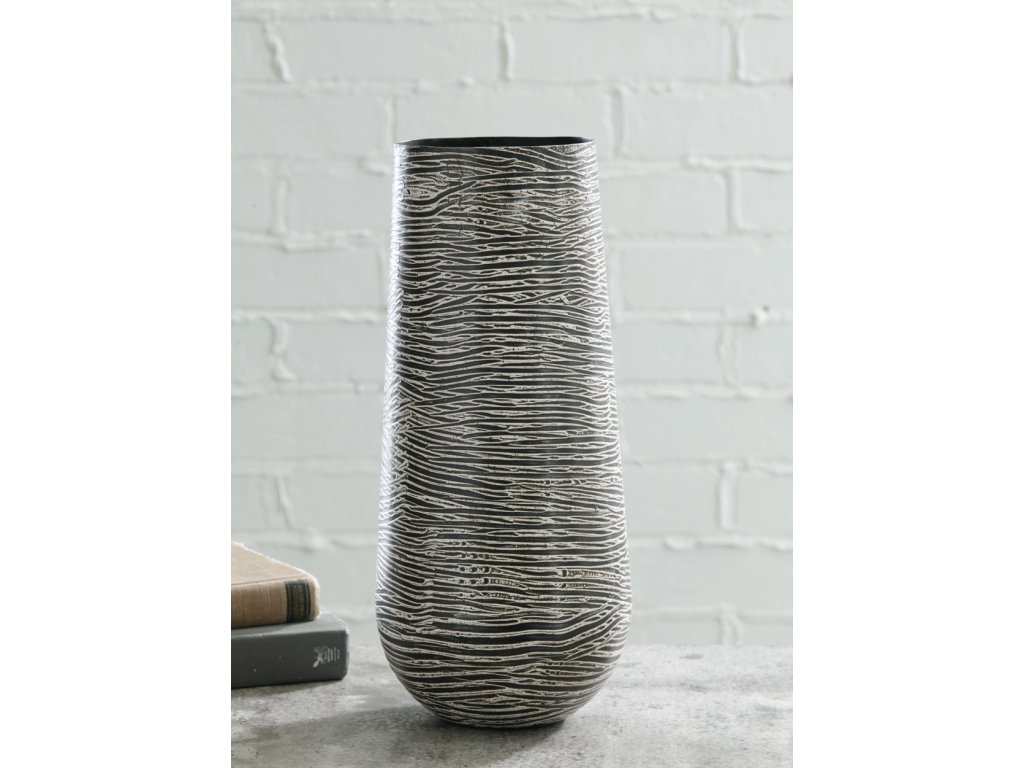 Fynn Vase - image 1