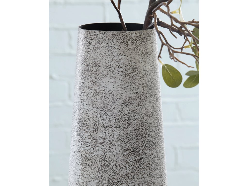 Fynn Vase - image 2