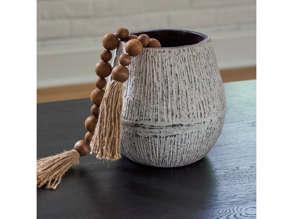 Claymount Vase - image 1