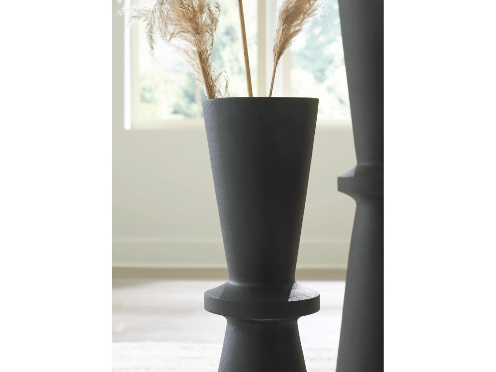 Collisten Vase - image 2
