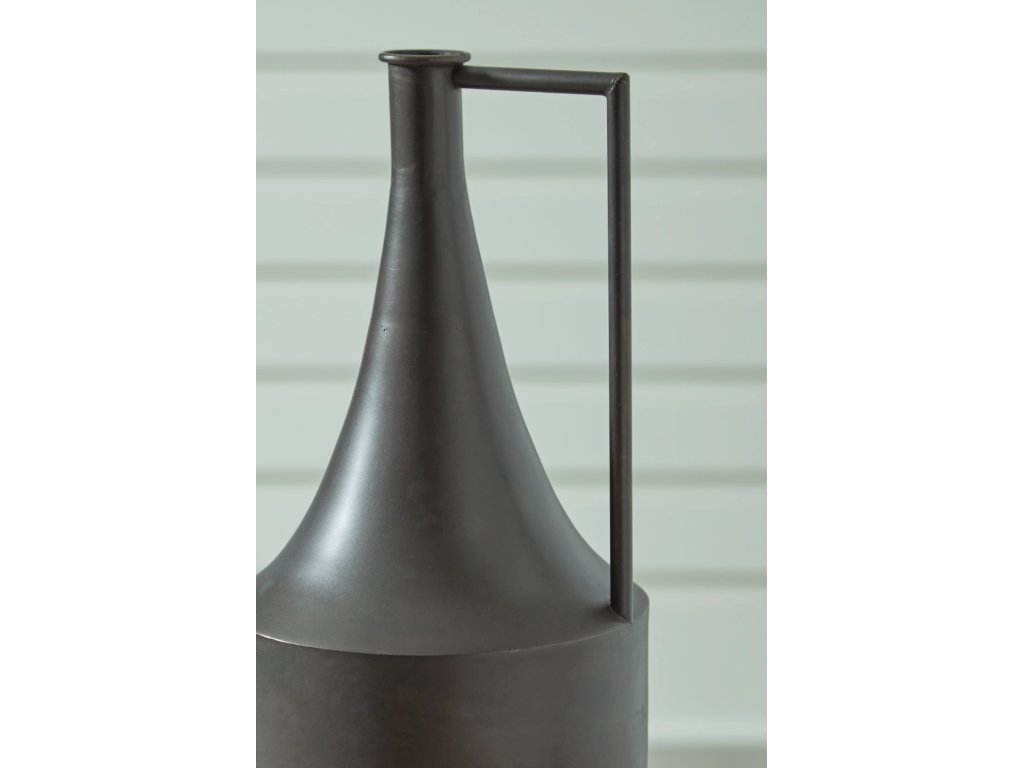 Zainforth Vase - image 3