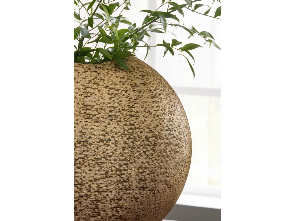 Iansboro Vase - image 3