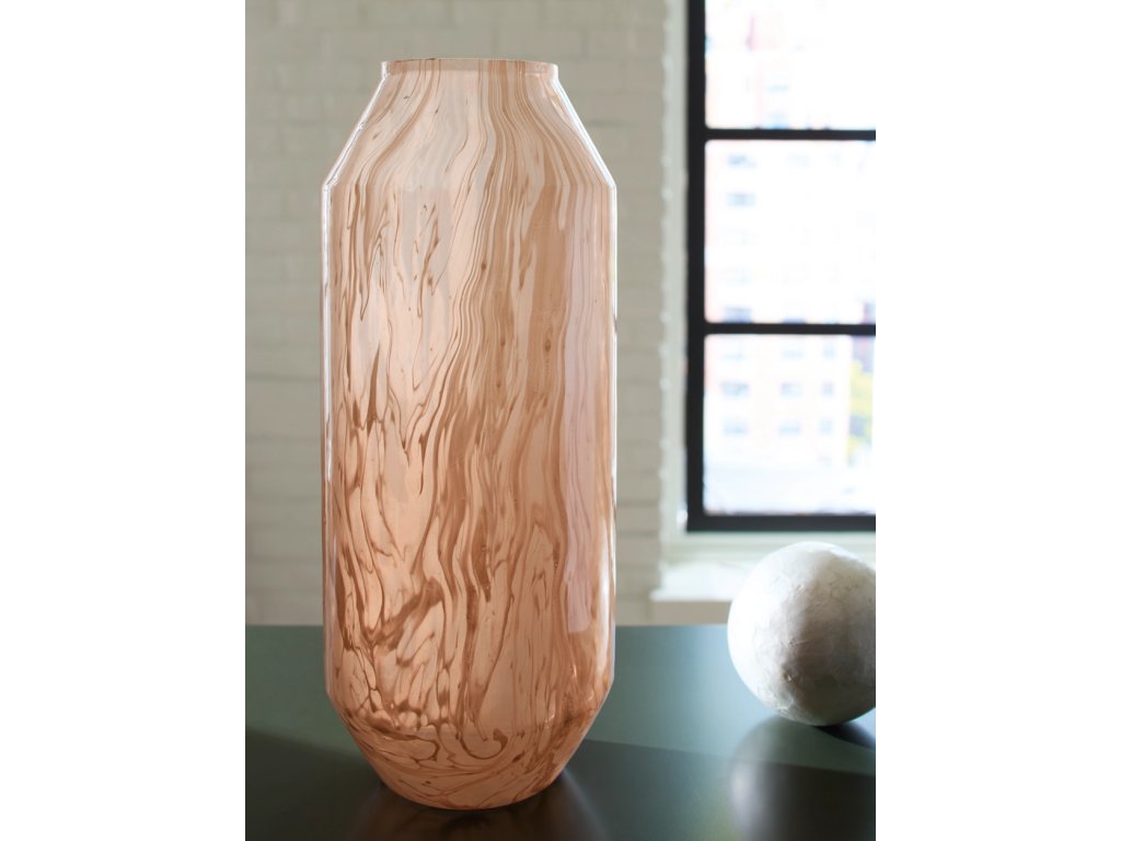 Dushby Vase - image 1