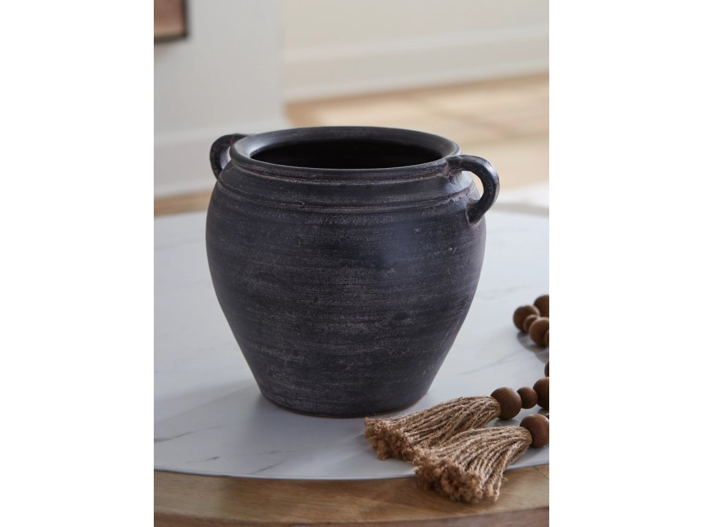 Meadie Vase - image 1