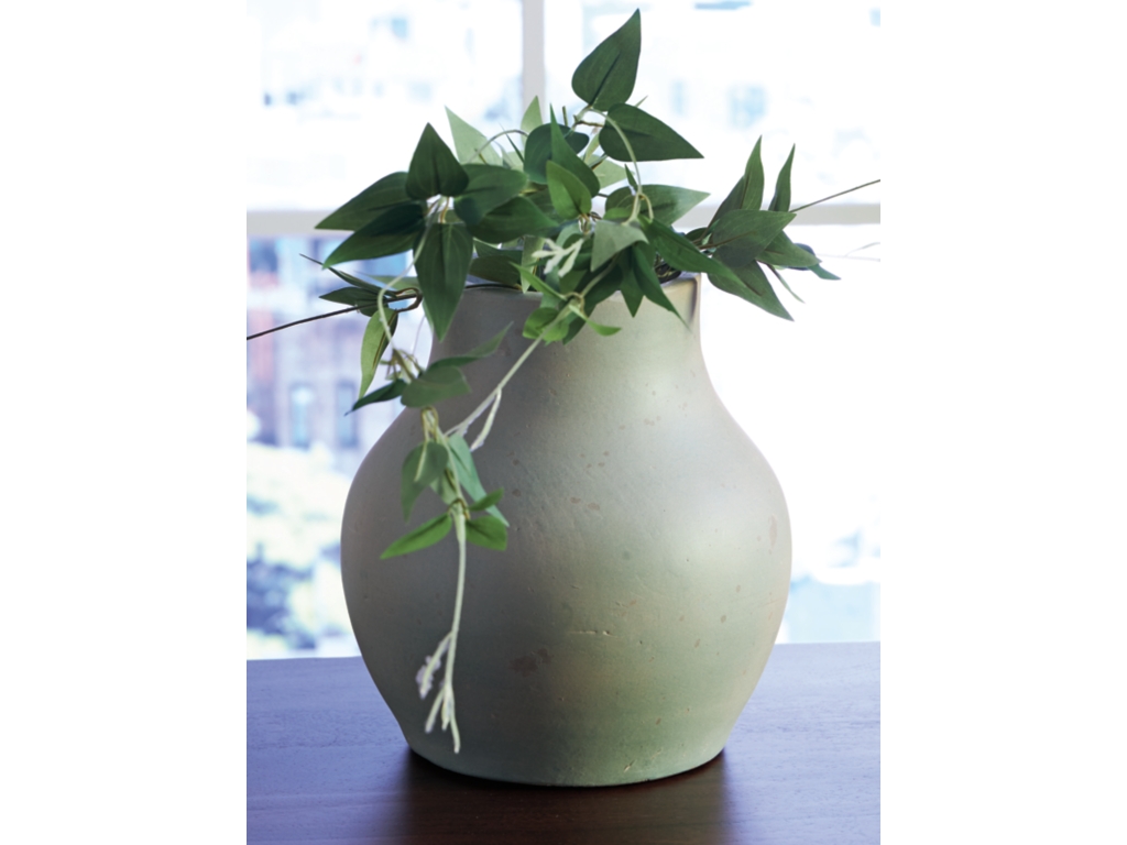 Baychester Vase - image 1