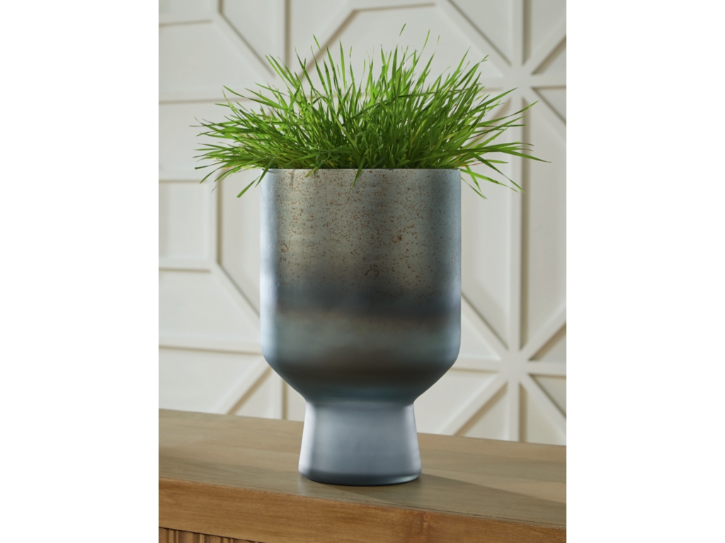 Pennmore Vase - image 1