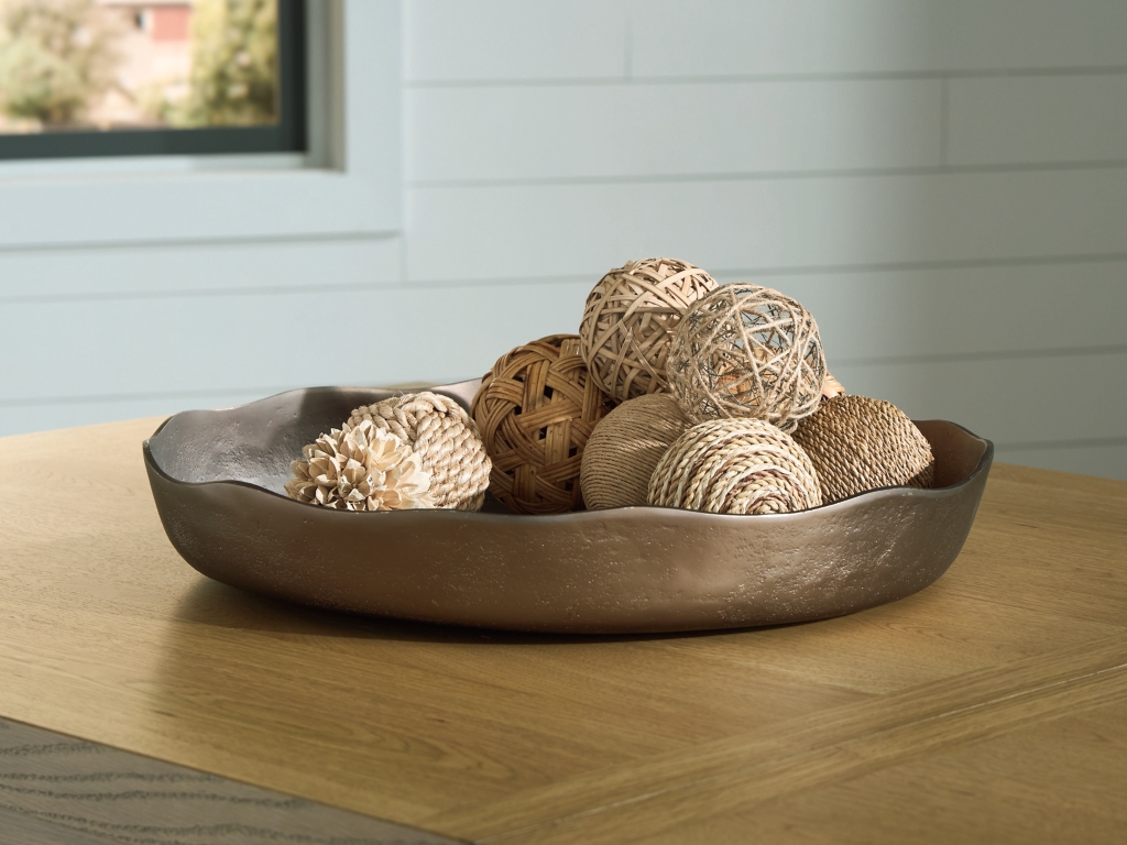 Wallmen Tray - image 1