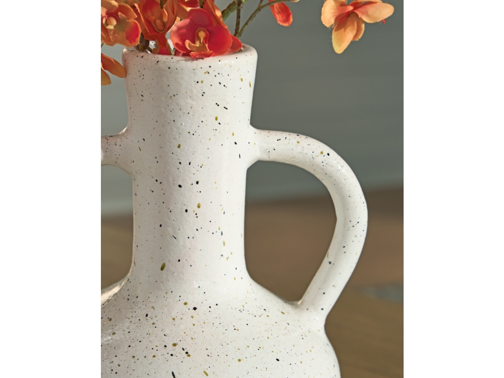 Dallinworth Vase - image 3