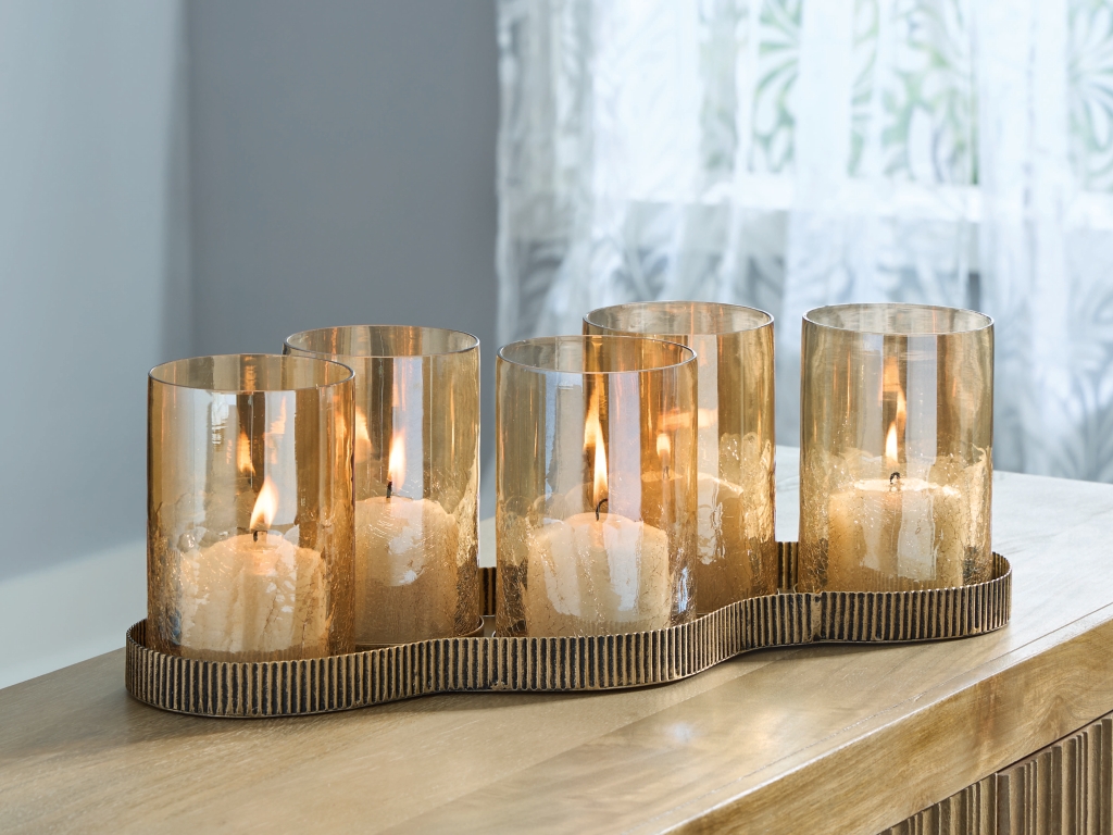 Evereton Candle Holder - image 1