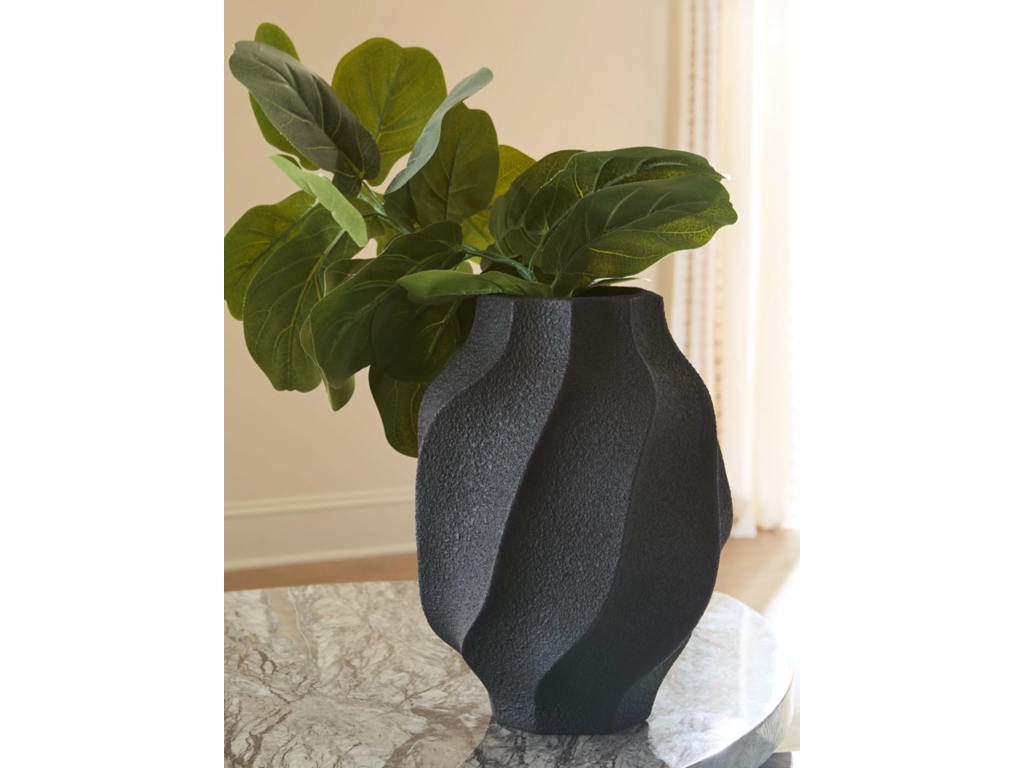Judworth Vase - image 1