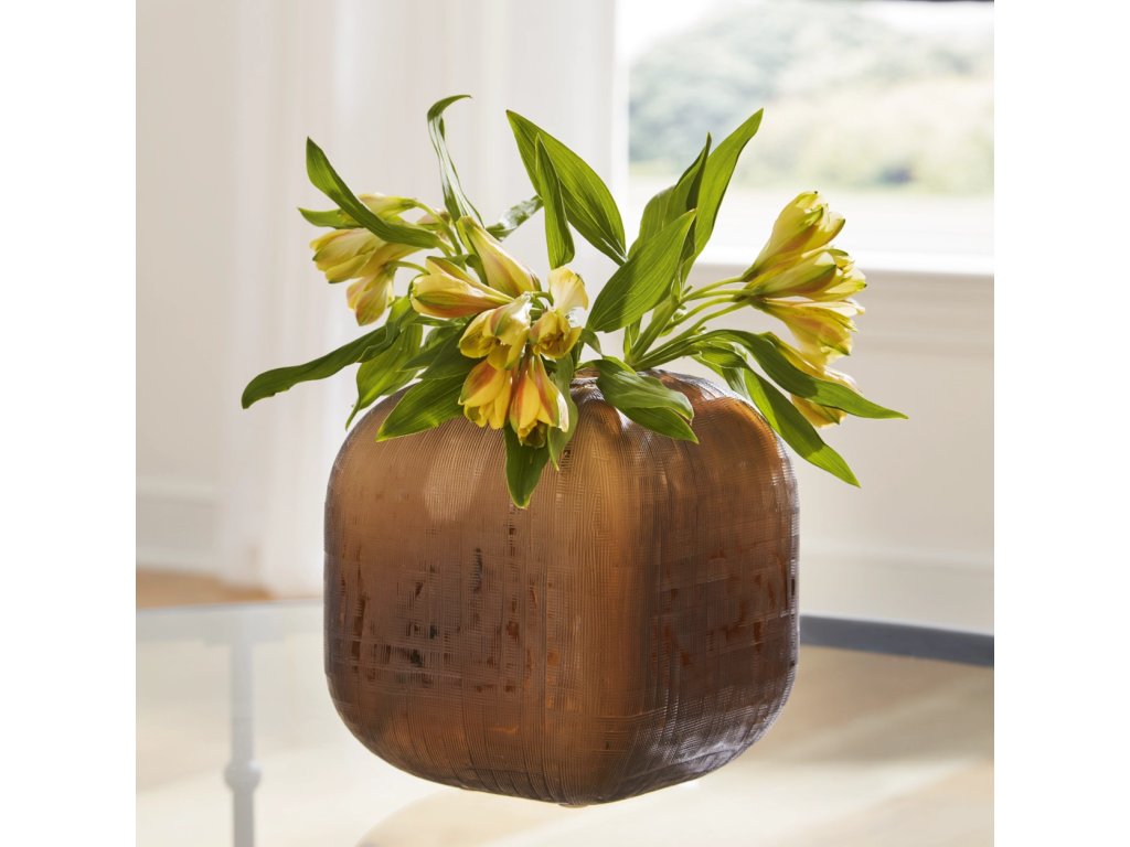 Capard Vase - image 1