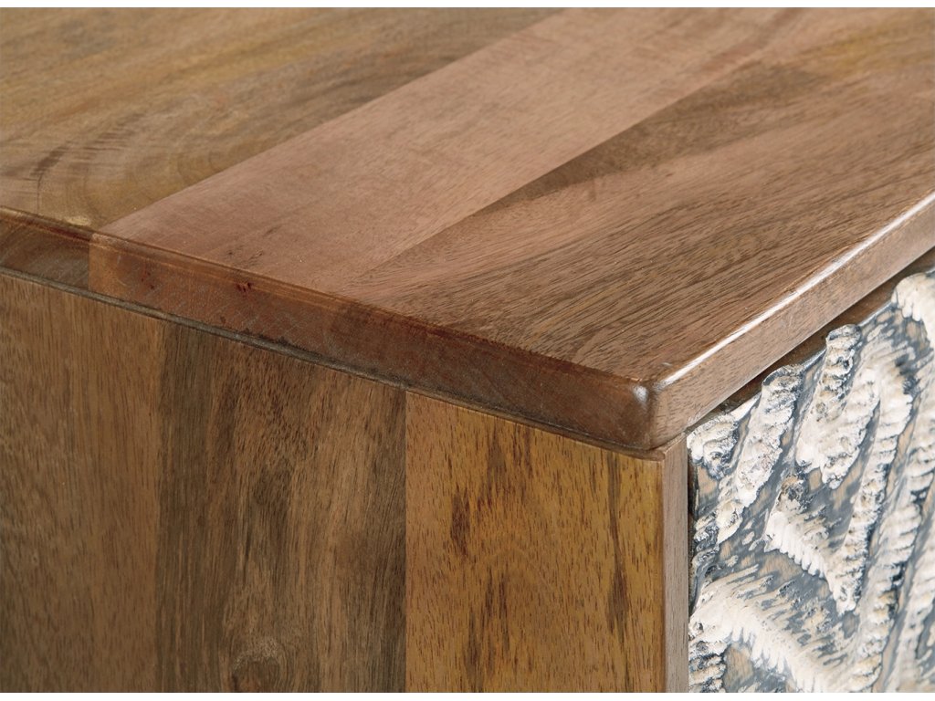Kerrings Accent Cabinet - image 6