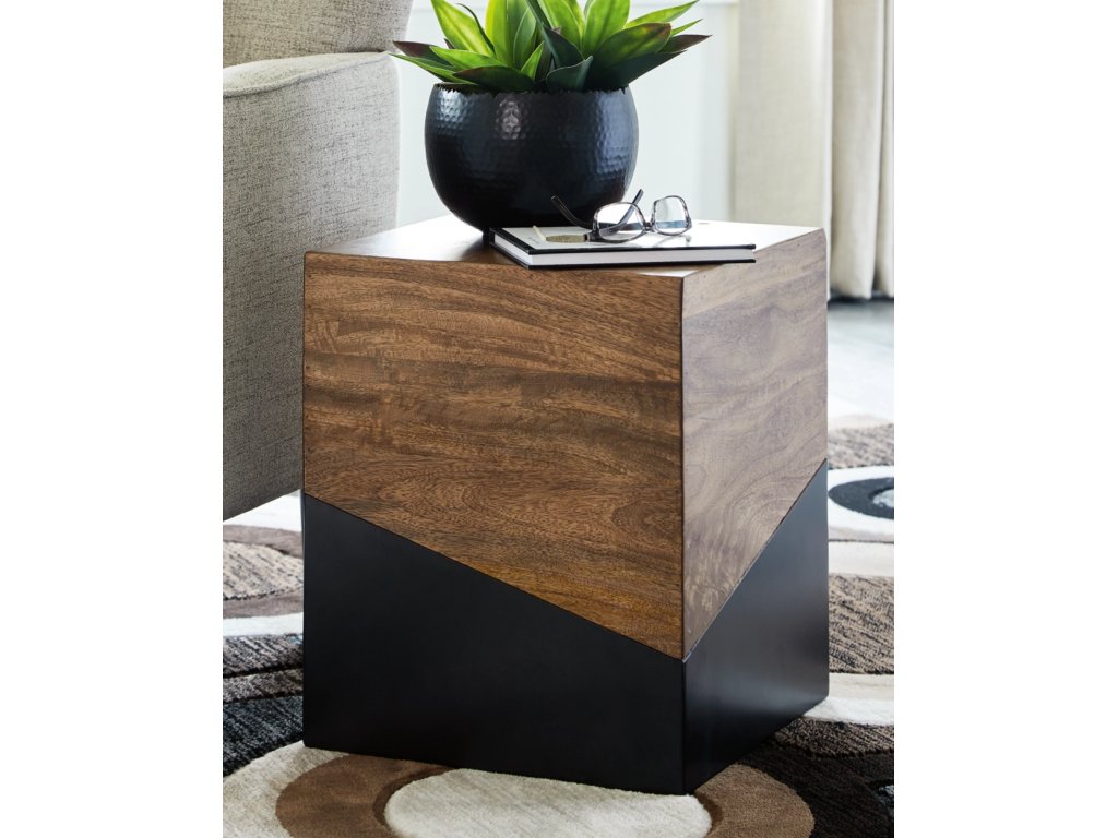 Trailbend Accent Table - image 1