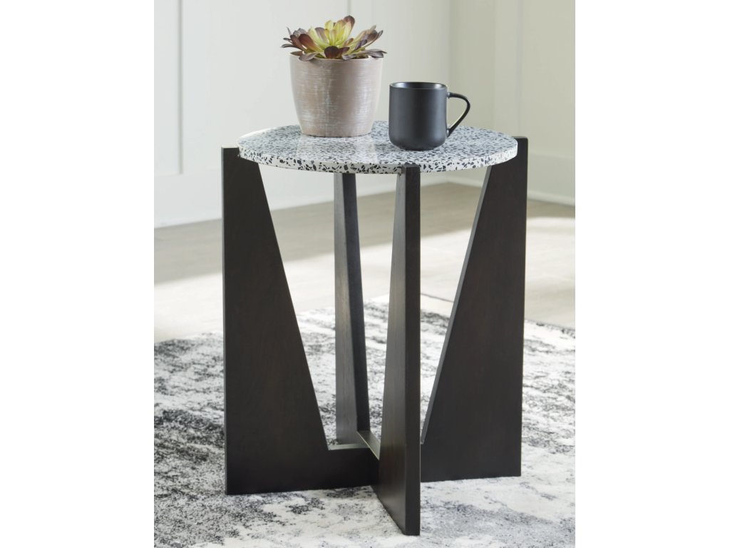 Tellrich Accent Table - image 1