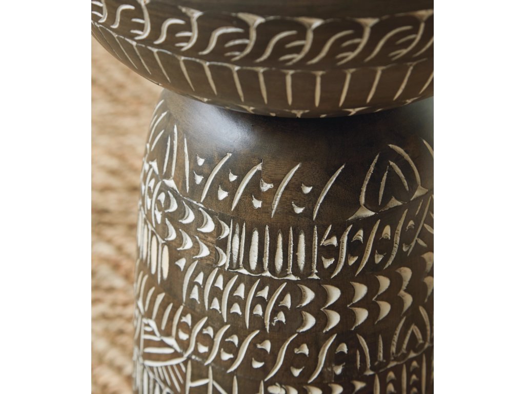 Hadcher Accent Table - image 4