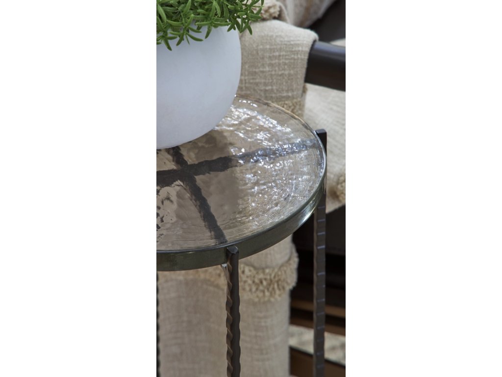 Newgoren Accent Table - image 3