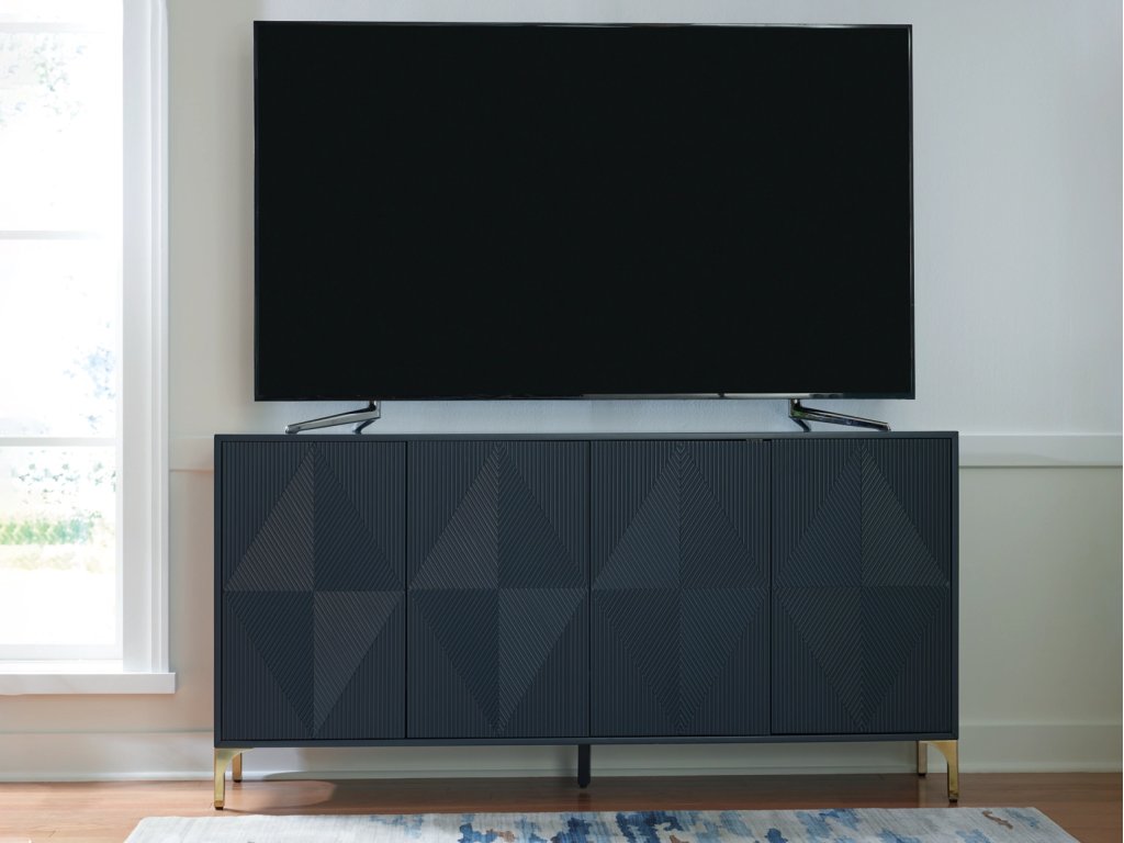 Loirwick Accent Cabinet - image 7